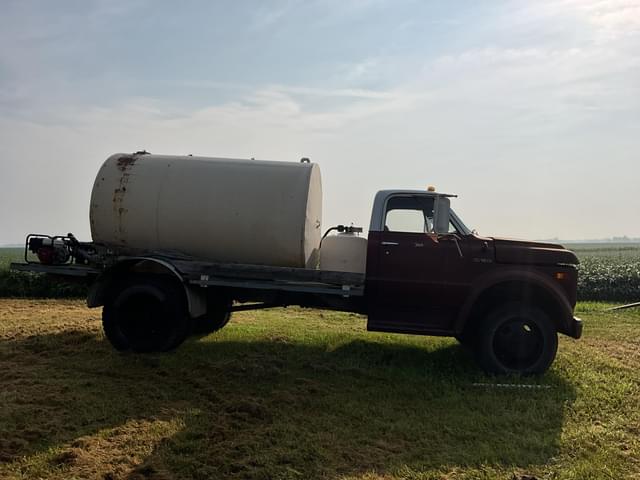 Image of Chevrolet C50 equipment image 3