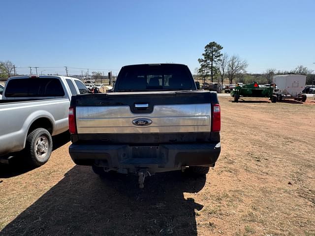 Image of Ford F-250 equipment image 4