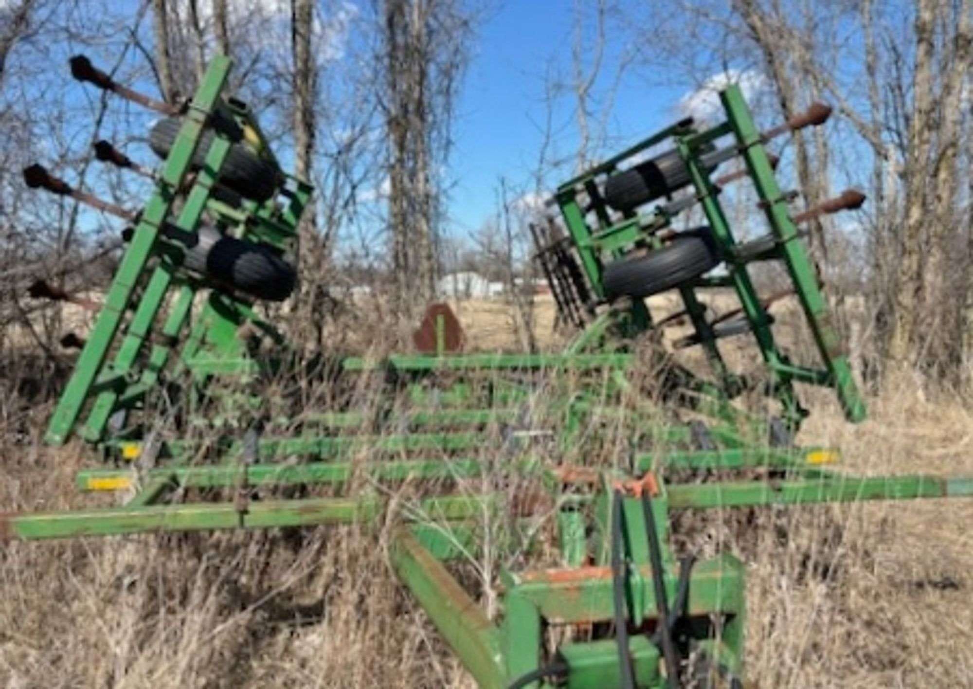 John Deere 960 Equipment Image0