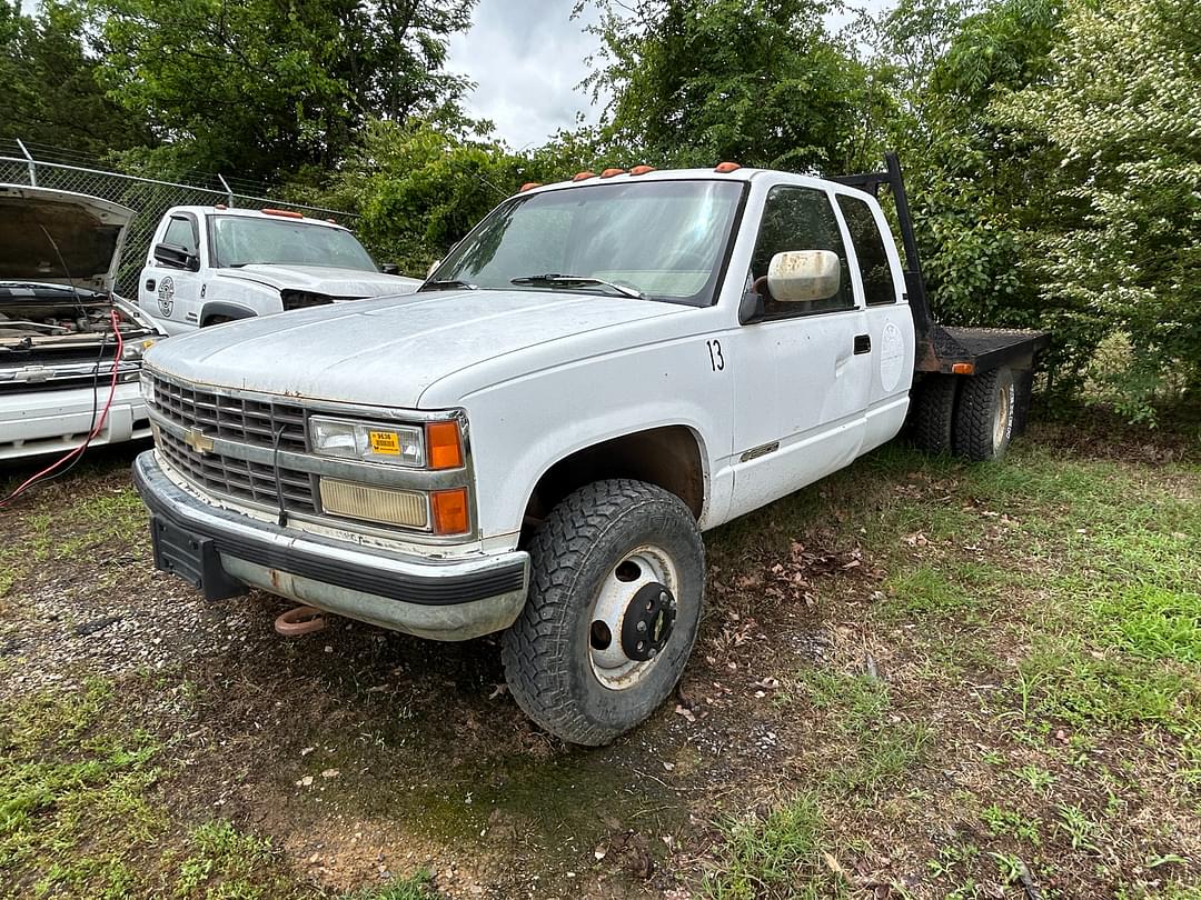 Image of Chevrolet 3500 Primary image