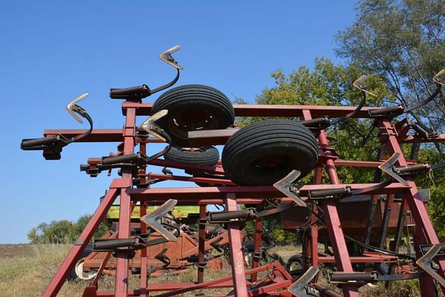 Image of Case IH 4800 equipment image 2