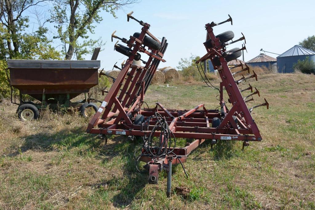 Image of Case IH 4800 Primary image