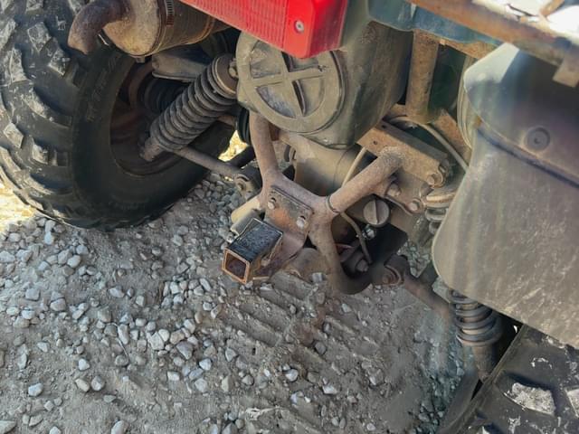 Image of Arctic Cat 300 equipment image 4