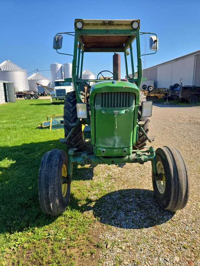 Image of John Deere 4020 equipment image 1