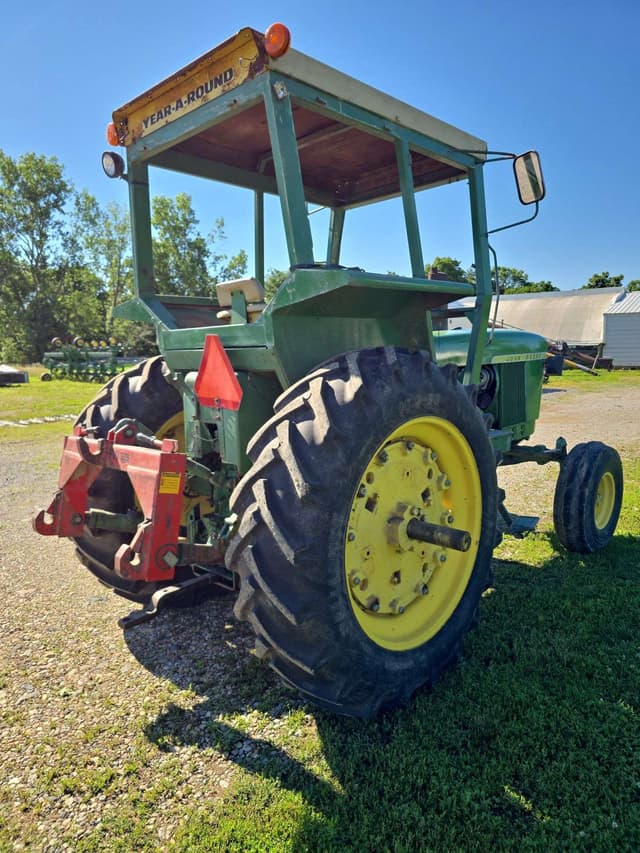 Image of John Deere 4020 equipment image 4