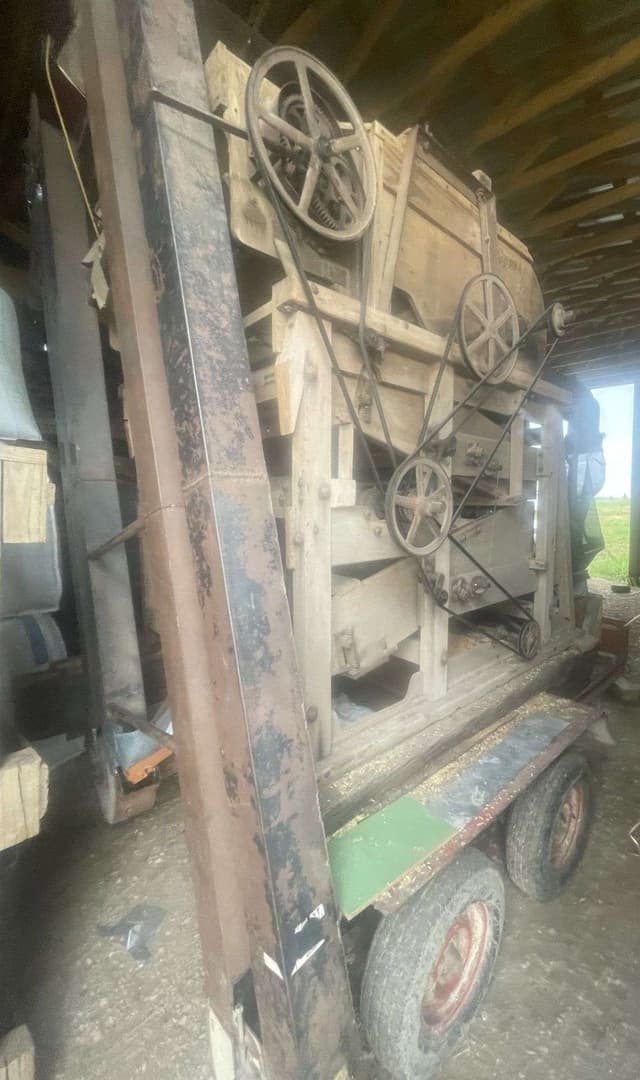 Image of Clipper Super 228D equipment image 1