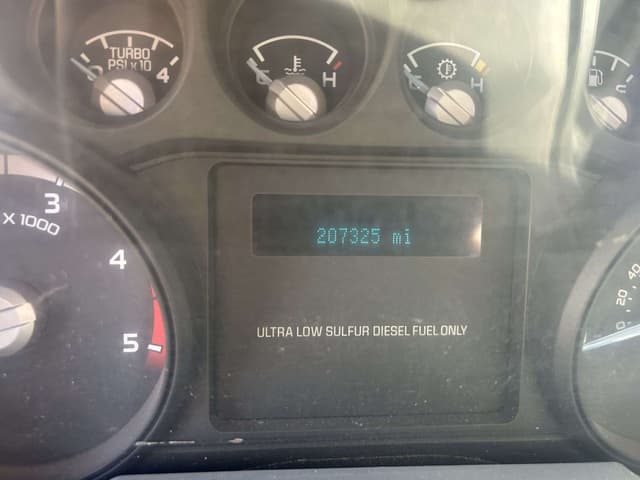 Image of Ford F-250 equipment image 3