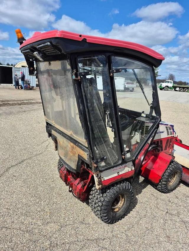 Image of Ventrac 4500Y equipment image 4