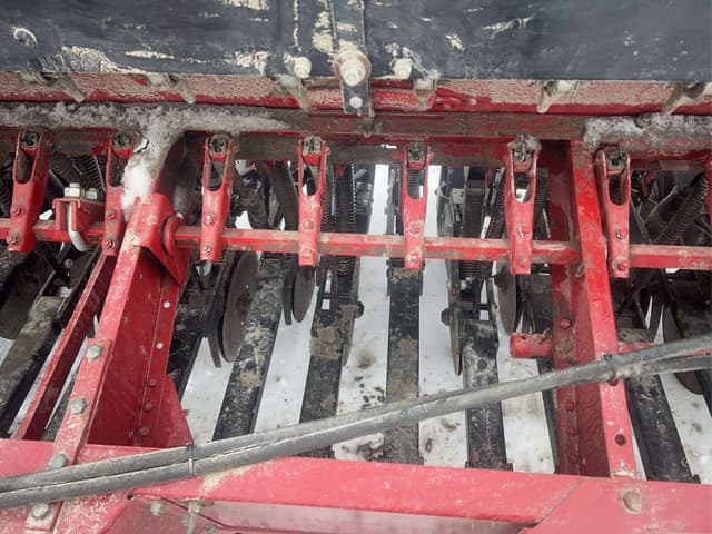 Image of Case IH 5100 equipment image 4