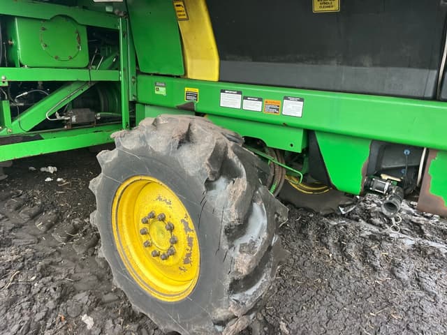 Image of John Deere 9976 equipment image 3