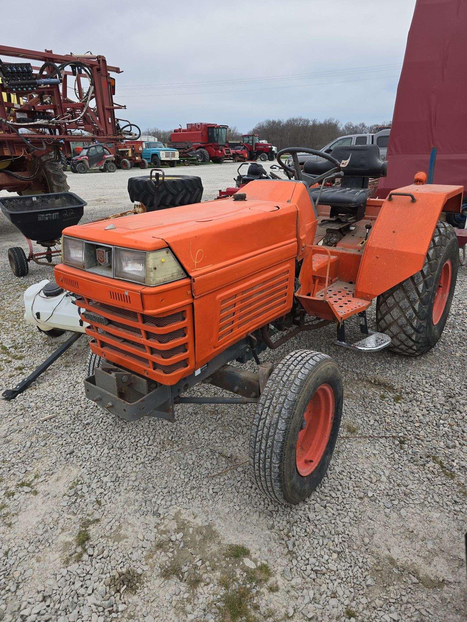 Main image Kubota L2550