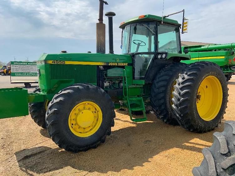 Main image John Deere 4955 3