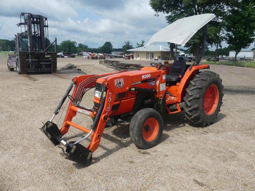 Image of Kubota MX5000 Primary image