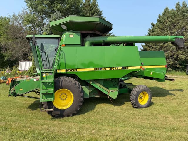 Image of John Deere 9500 equipment image 1