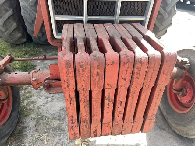 Image of International Harvester 1086 equipment image 2