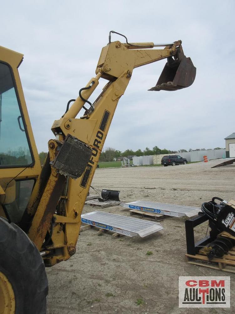 Main image Ford 555B 13