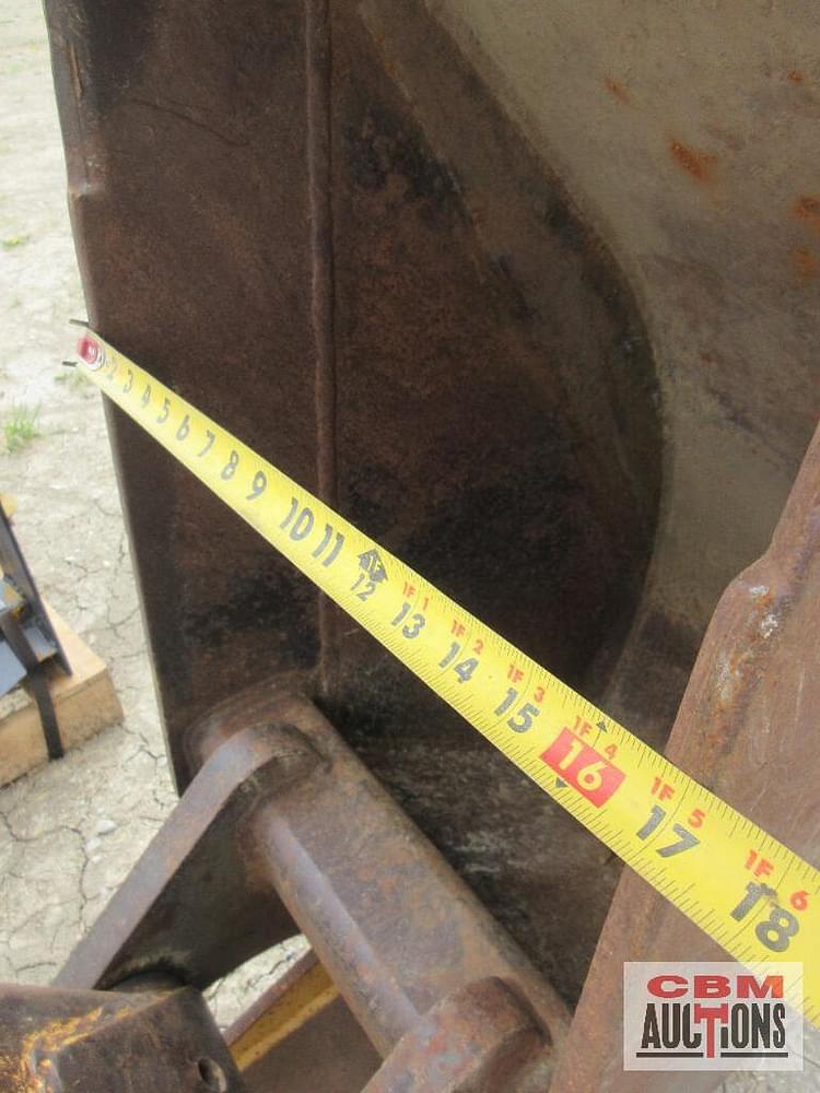 Main image Ford 555B 32
