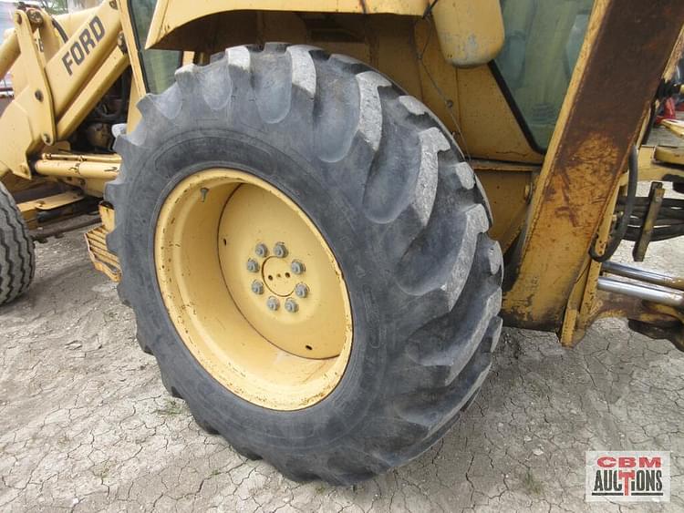 Main image Ford 555B 38