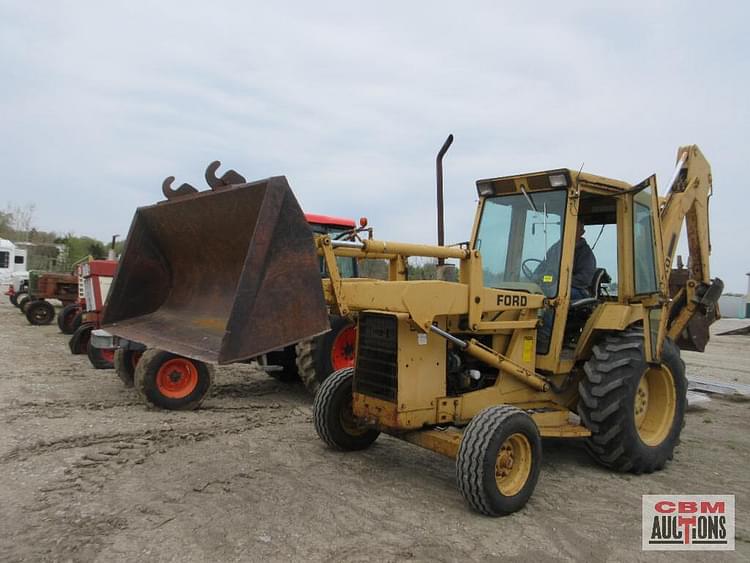 Main image Ford 555B 4