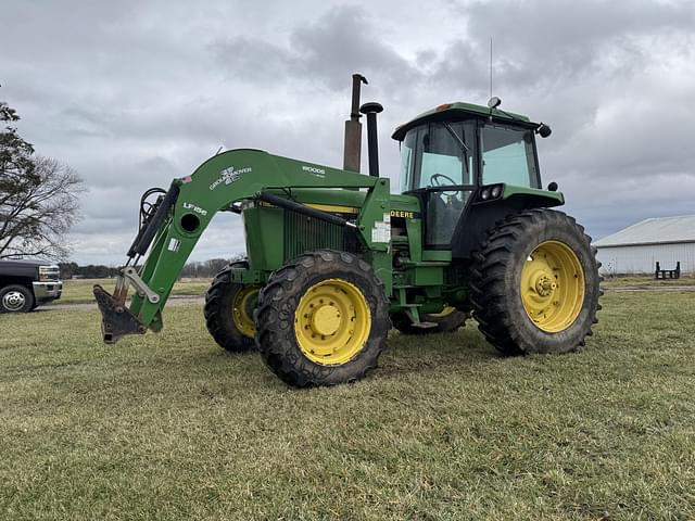 Image of John Deere 4255 equipment image 3