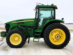 2005 John Deere 7820 Image