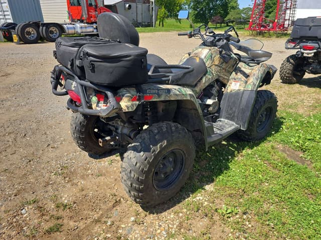 Image of Can-Am Outlander 500 equipment image 3