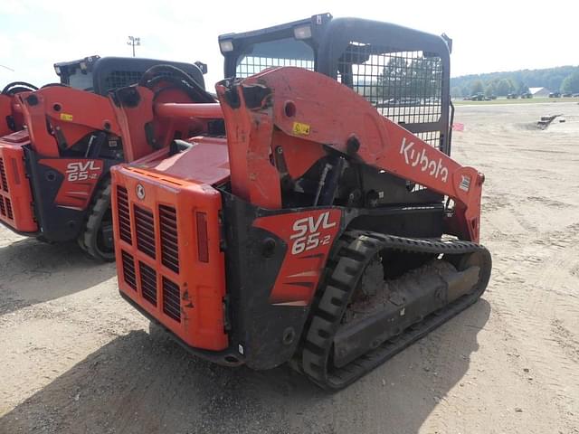 Image of Kubota SVL65-2 equipment image 2