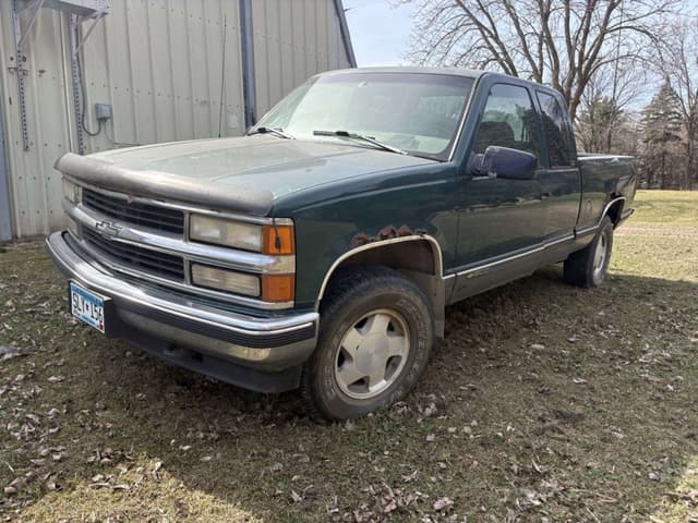 Image of Chevrolet 1500 equipment image 1