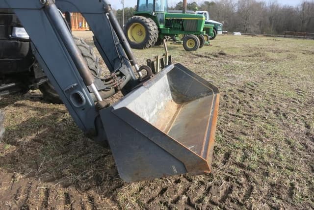 Image of Case IH MXU110 equipment image 2