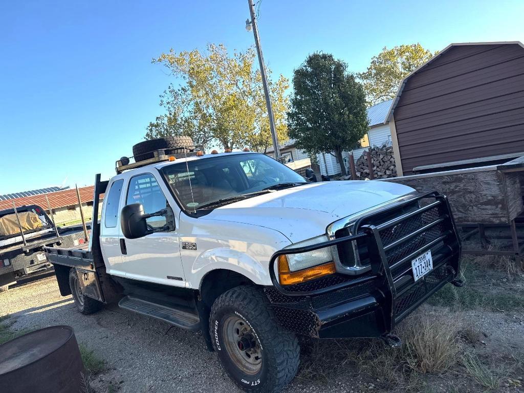 Image of Ford F-350 Primary image