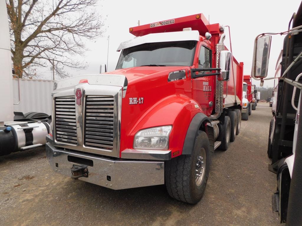 Main image Kenworth T880