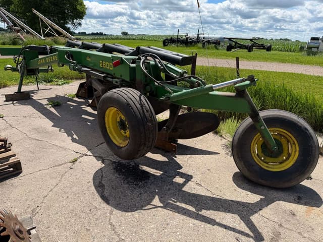 Image of John Deere 2800 equipment image 3