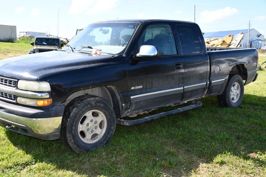 Image of Chevrolet 1500 Primary image