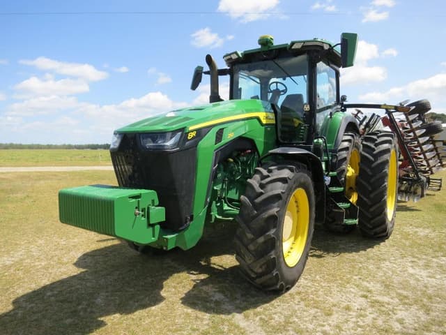 Image of John Deere 8R 250 equipment image 1