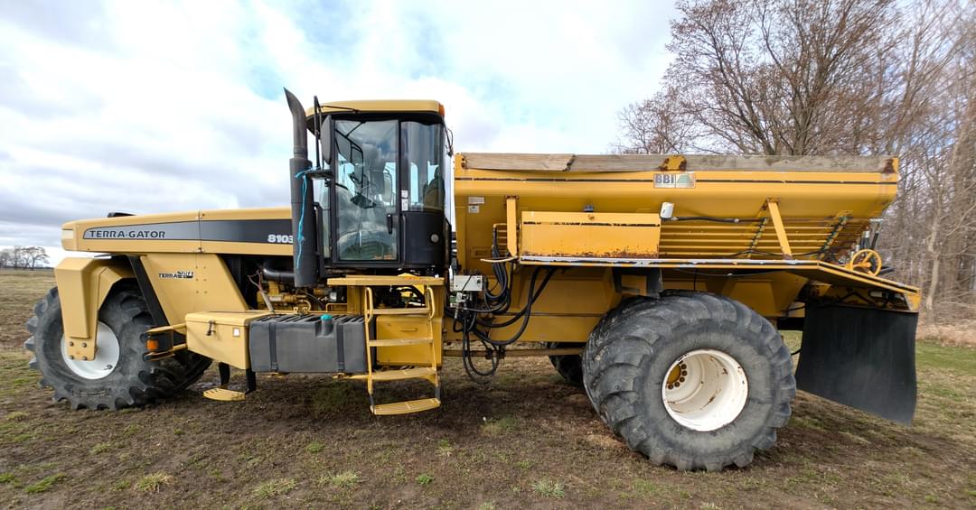 Image of Ag-Chem Terra-Gator 8103 Primary image