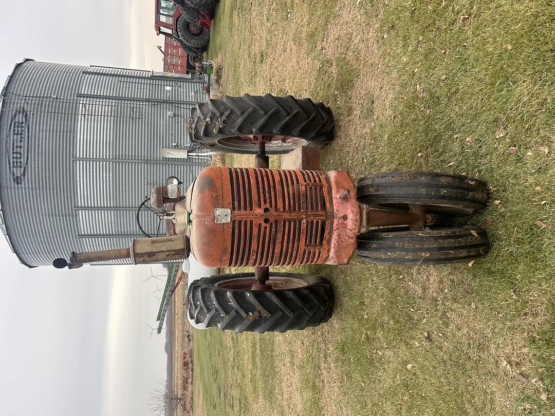 Image of Farmall Super MD Image 1