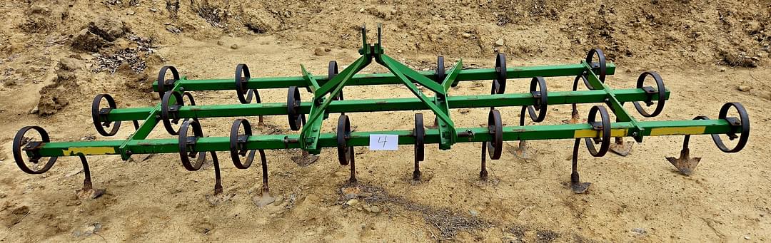 Image of John Deere 11 Image 1