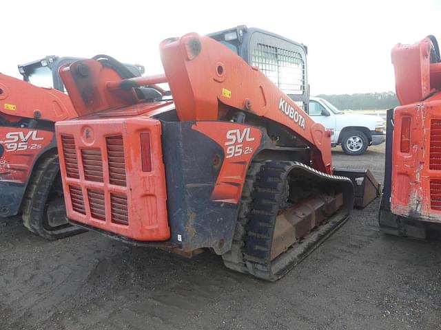 Image of Kubota SVL95-2S equipment image 2