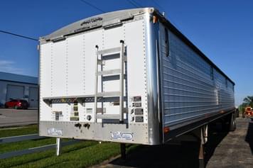 Main image Wilson Commander