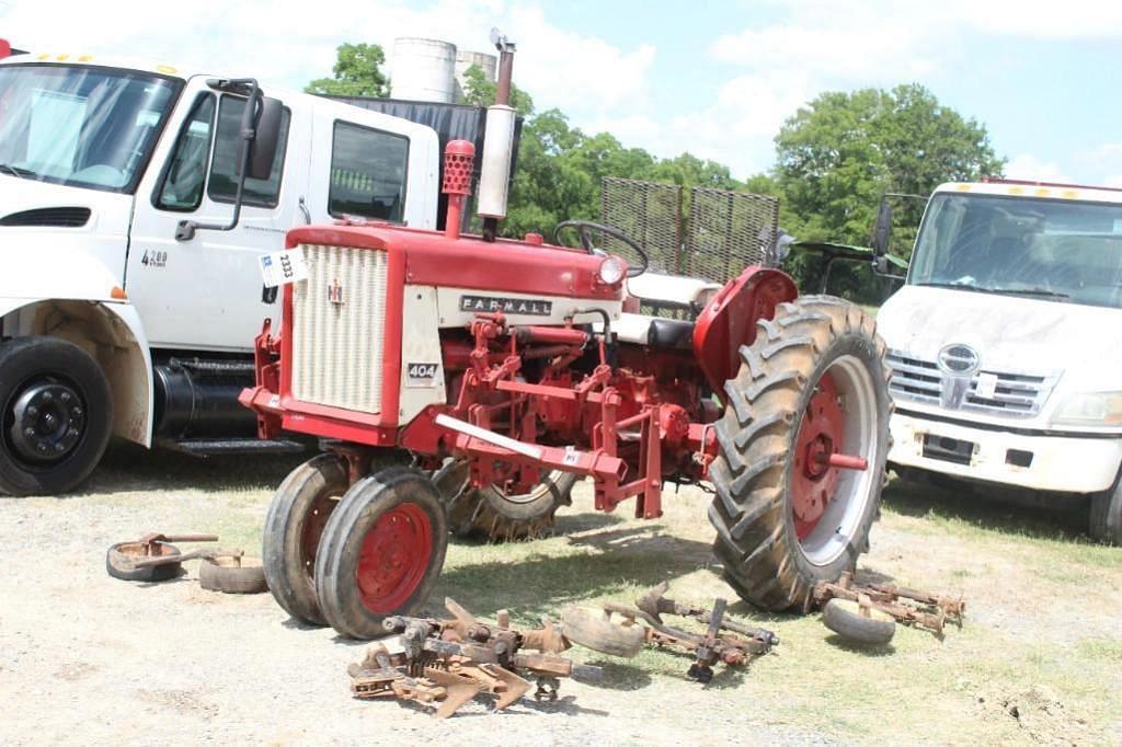 Image of Farmall 404 Image 0