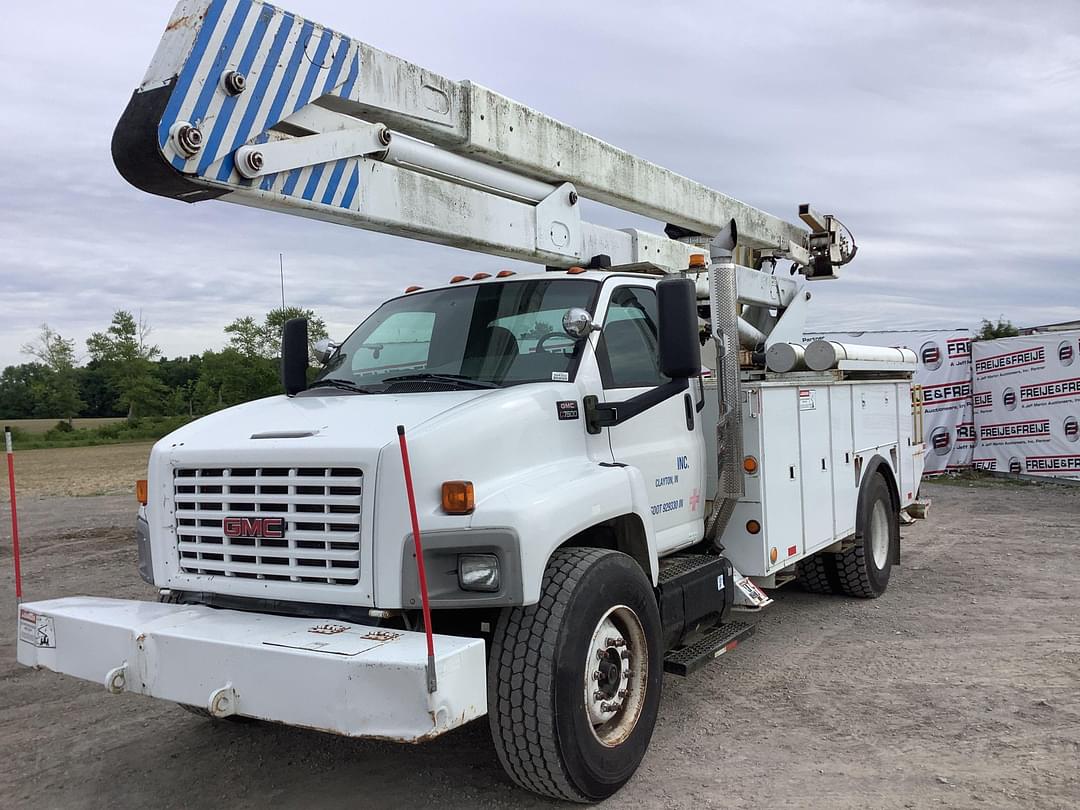 Image of GMC C7500 Primary image