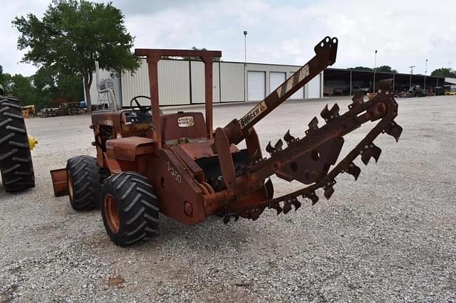 Image of Ditch Witch R40 equipment image 2