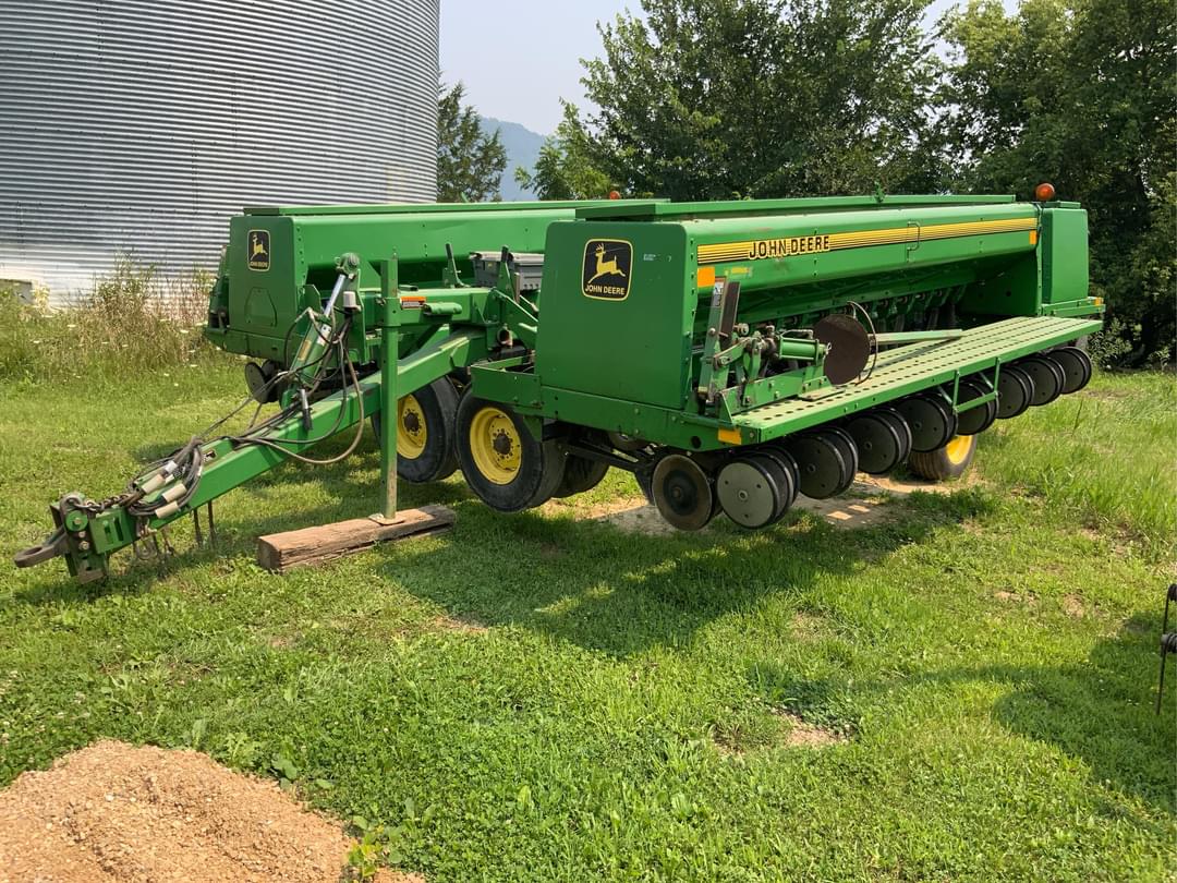 Image of John Deere 455 Primary image