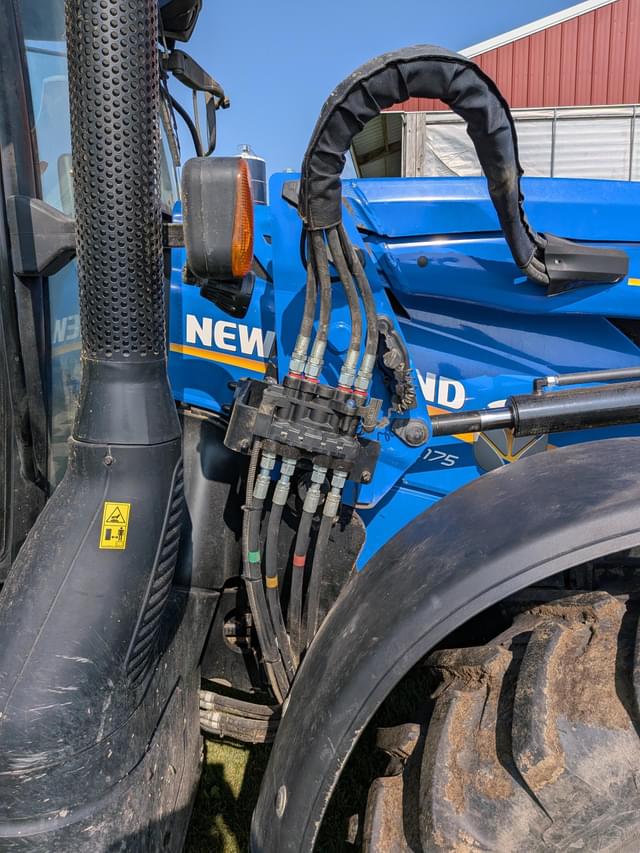 Image of New Holland T6.175 equipment image 2