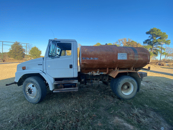 Main image Freightliner FL70