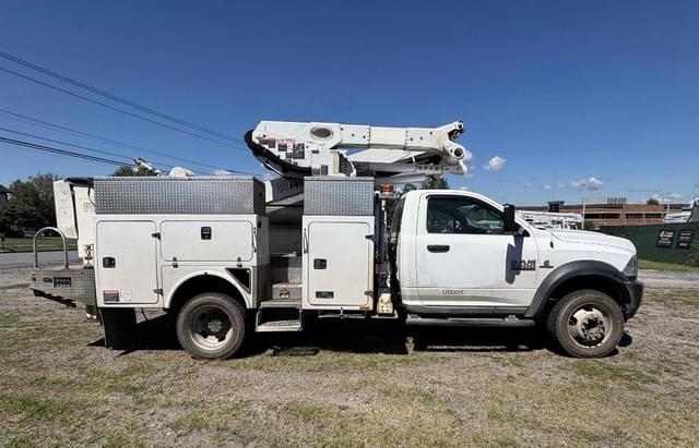 Image of Dodge Ram 5500 equipment image 2