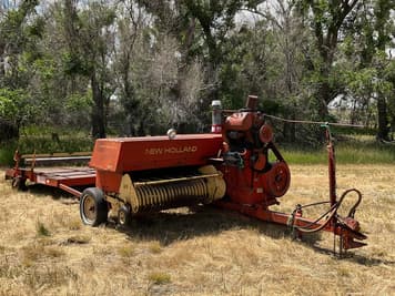 Main image New Holland 320