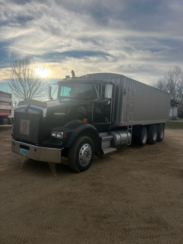 Image of Kenworth T800 equipment image 2