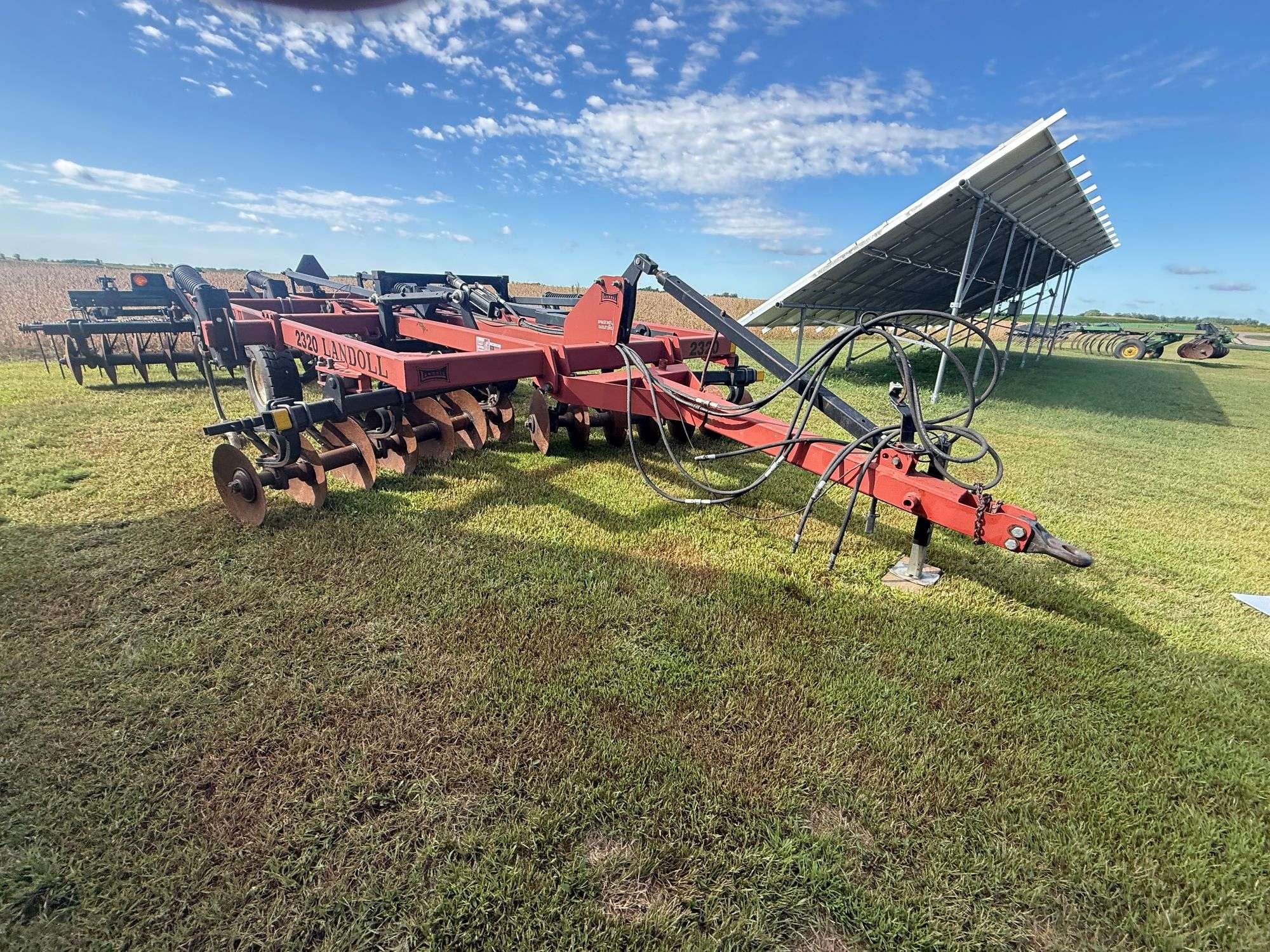 Landoll 2320 Equipment Image0