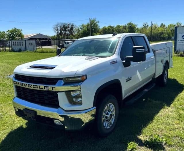 Image of Chevrolet 2500HD equipment image 1